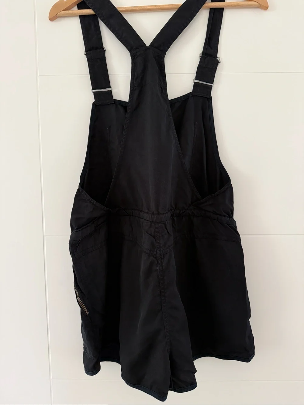 Wilfred Free 100% Lyocell Short Overalls, size medium. - Picture 3 of 7
